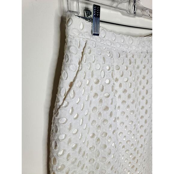 Cremiux white cotton eyelet skirt fully lined with pockets - 6 - Picture 3 of 7